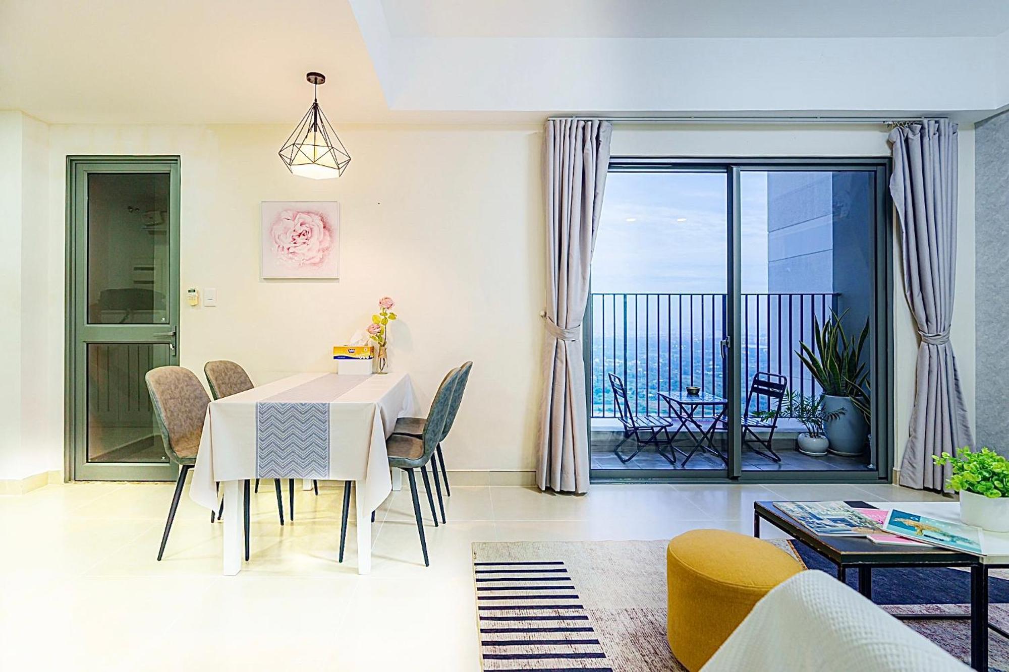Appartement Ambihome 2br 2wc In Masteri Thao Dien District 2